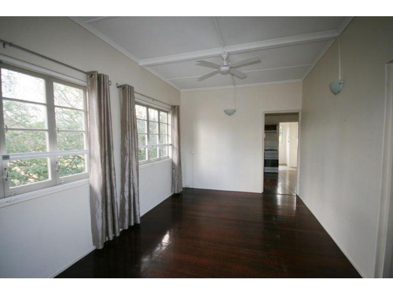 8 Mulcahy Terrace, Gympie QLD 4570