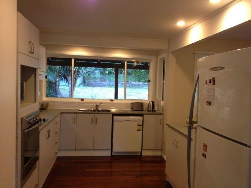 18 Redwood Ave, Marcus Beach QLD 4573