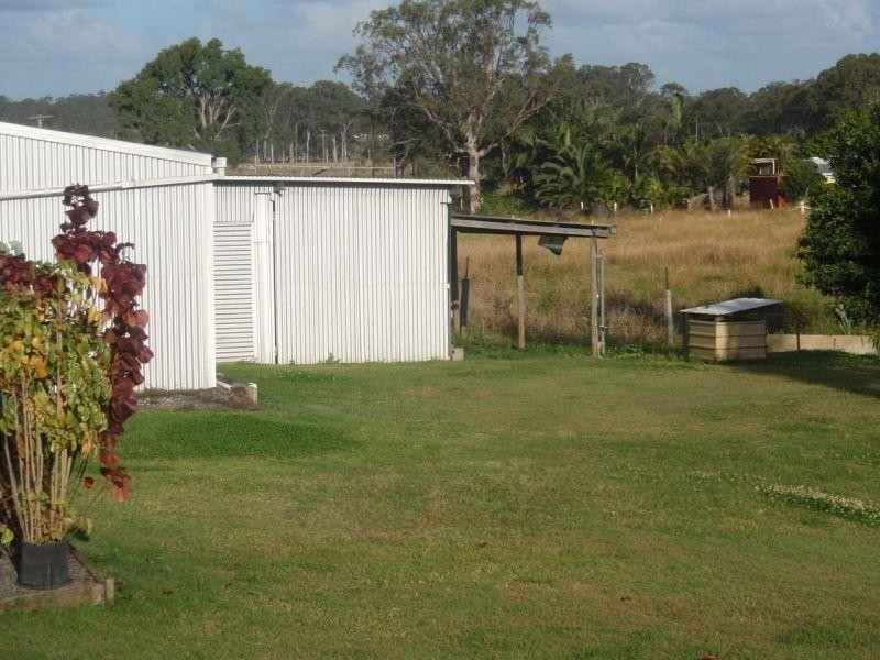 Goomboorian QLD 4570