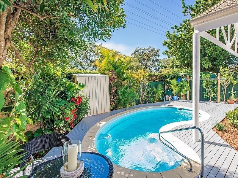 4/2 Swan St, Noosaville QLD 4566
