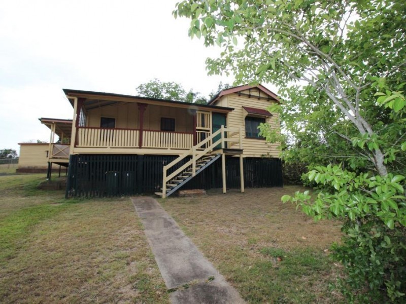 15 Crescent Road, Gympie QLD 4570