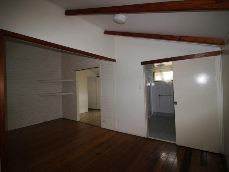 15 Crescent Road, Gympie QLD 4570