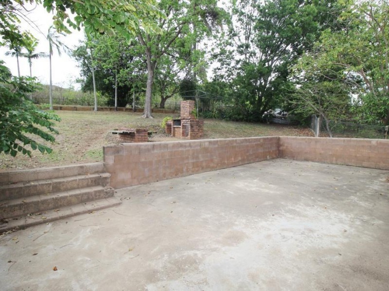 15 Crescent Road, Gympie QLD 4570