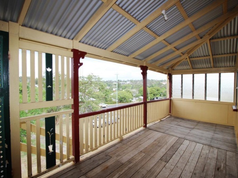 15 Crescent Road, Gympie QLD 4570