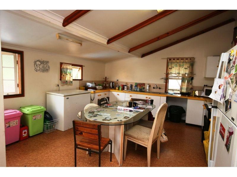 15 Crescent Road, Gympie QLD 4570