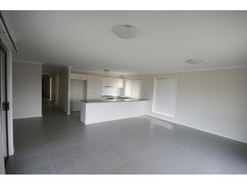 42 St Andrews Crescent, Gympie QLD 4570