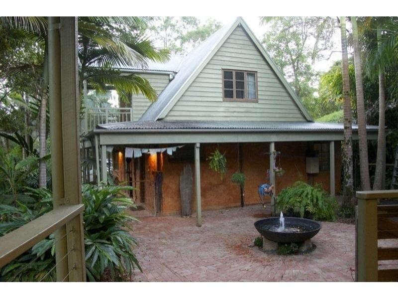 196 Nandroya Rd, Cooroy QLD 4563