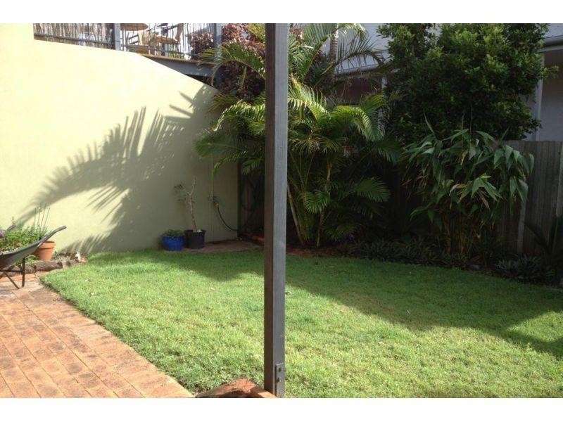 1/13 Ventura St, Sunrise Beach QLD 4567