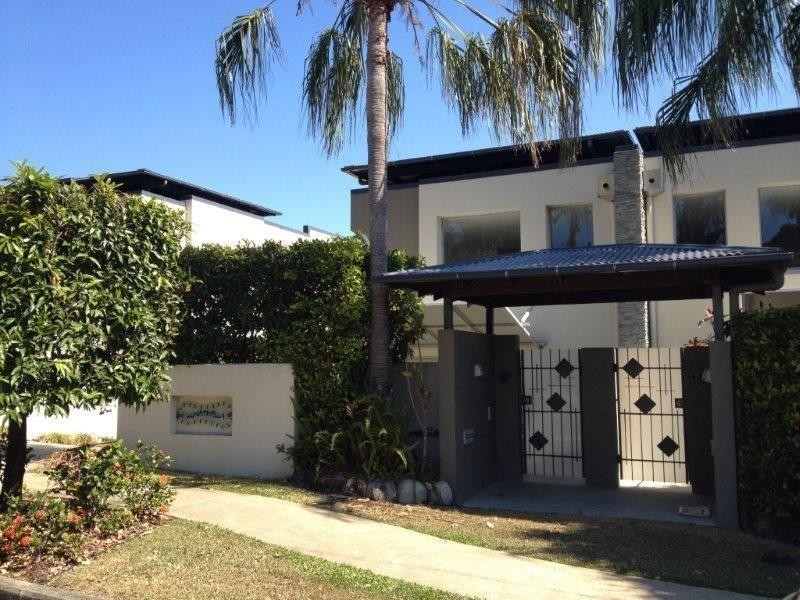 2/37 Katherina St, Noosa Heads QLD 4567