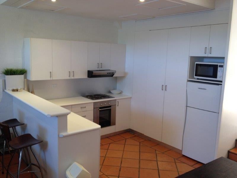 2/6 Peza, Noosaville QLD 4566