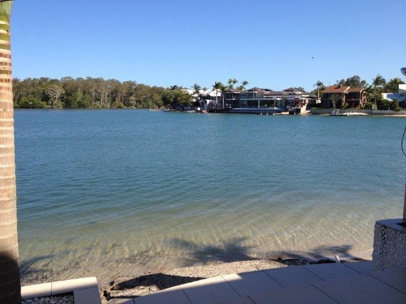 2/6 Peza, Noosaville QLD 4566