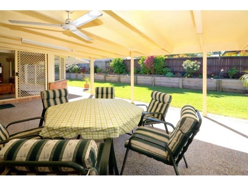 8   Oakland Dr, Tewantin QLD 4565