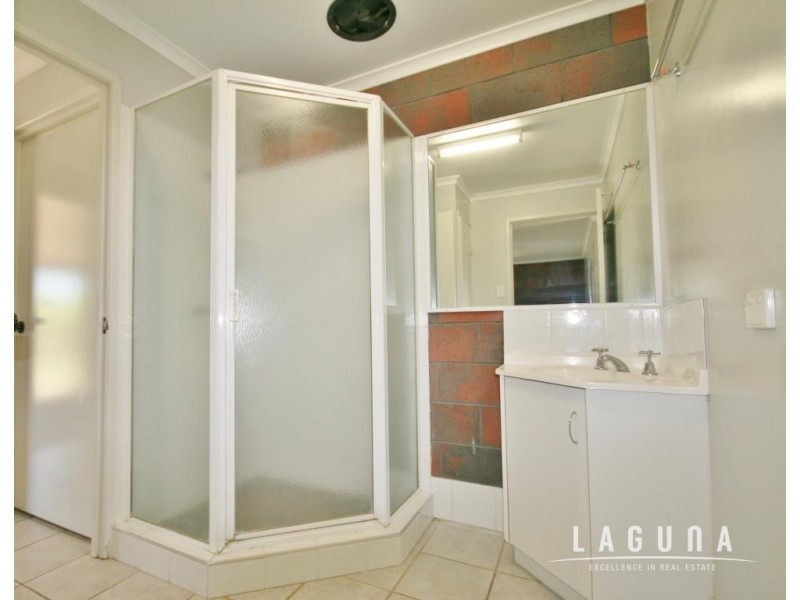 2/15 Withey Street, Southside QLD 4570