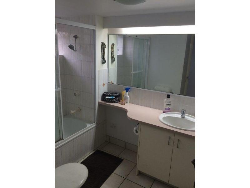 2/26 Noosa Drive, Noosa Heads QLD 4567