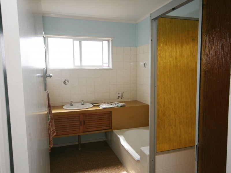 27 Woolgar Road, Southside QLD 4570