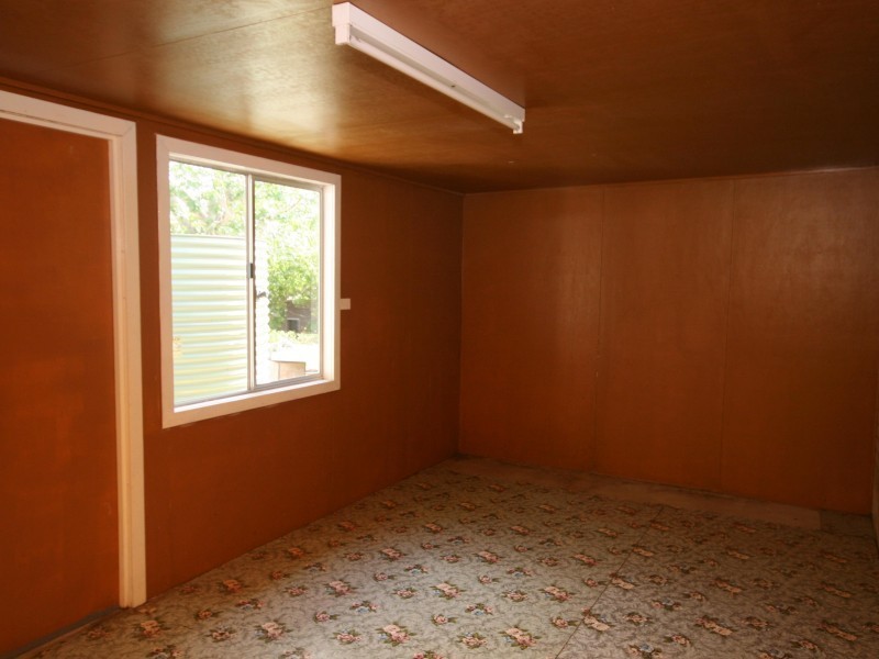 27 Woolgar Road, Southside QLD 4570