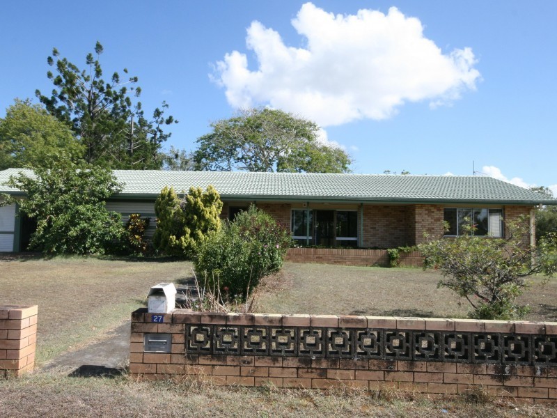27 Woolgar Road, Southside QLD 4570