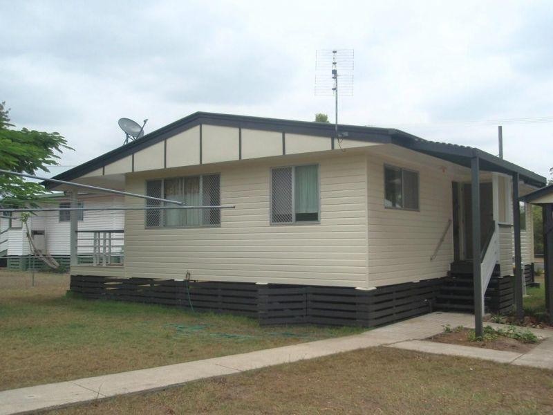 3 Valentine Street, Southside QLD 4570