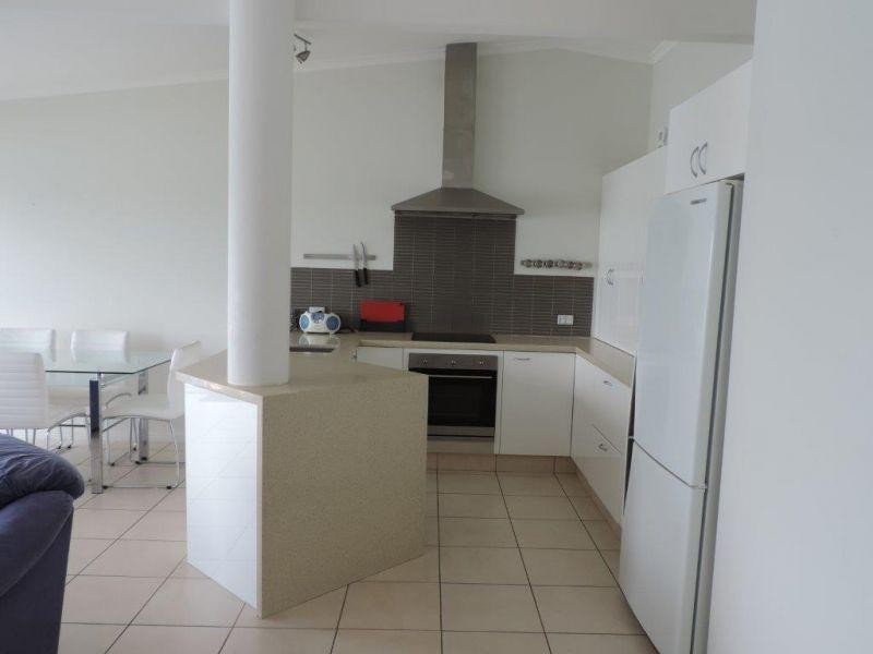 4/5 Sunseeker Close, Noosaville QLD 4566