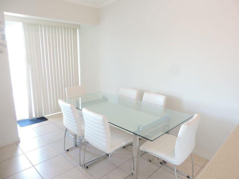 4/5 Sunseeker Close, Noosaville QLD 4566
