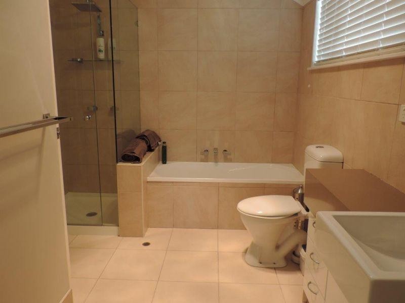 4/5 Sunseeker Close, Noosaville QLD 4566