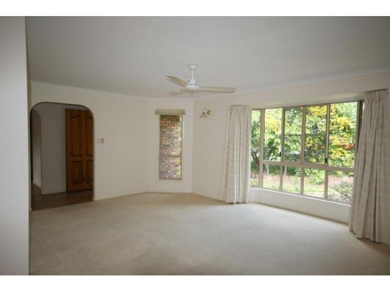 59 Furness Road, Southside QLD 4570