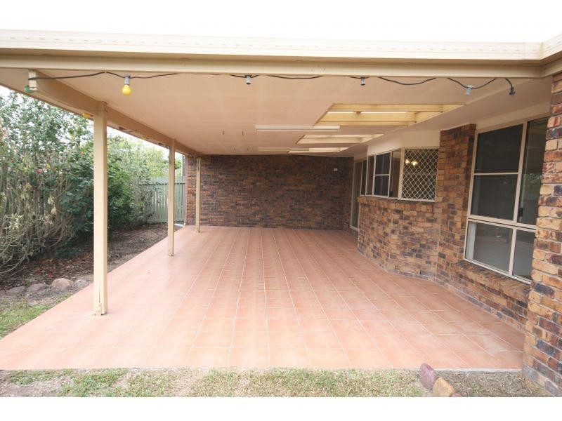 59 Furness Road, Southside QLD 4570