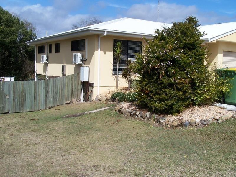 2/15 Sorrel Street, Gympie QLD 4570