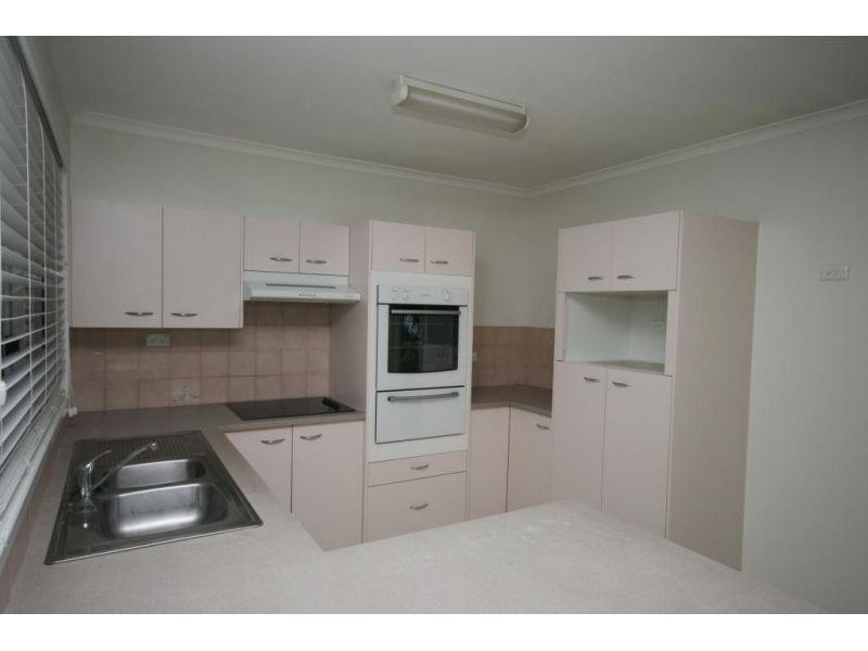 10 Alexander Place, Gympie QLD 4570