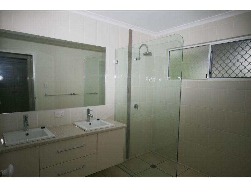 10 Alexander Place, Gympie QLD 4570