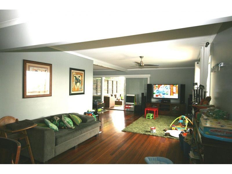 10 Parsons Rd, Gympie QLD 4570