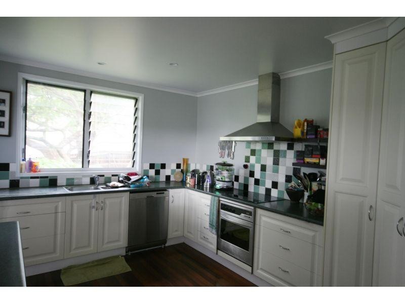 10 Parsons Rd, Gympie QLD 4570