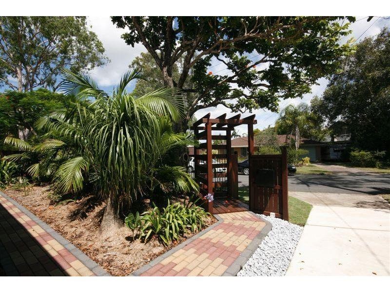 13 Koel St, Noosaville QLD 4566