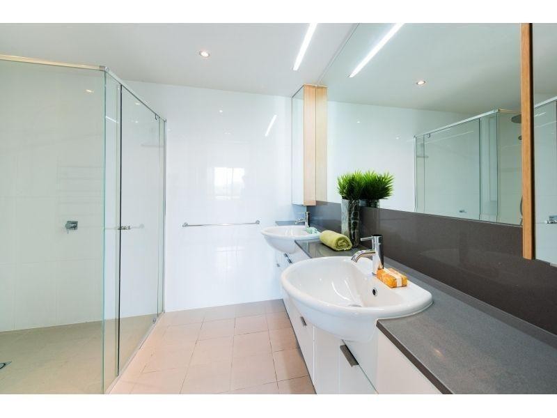 4/201 Gympie Tce, Noosaville QLD 4566