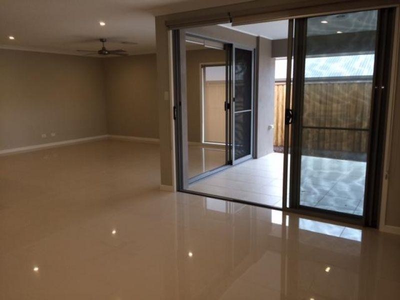 11 Limosa Cct, Noosaville QLD 4566
