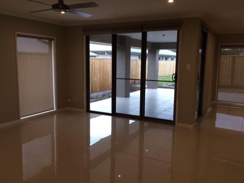 11 Limosa Cct, Noosaville QLD 4566
