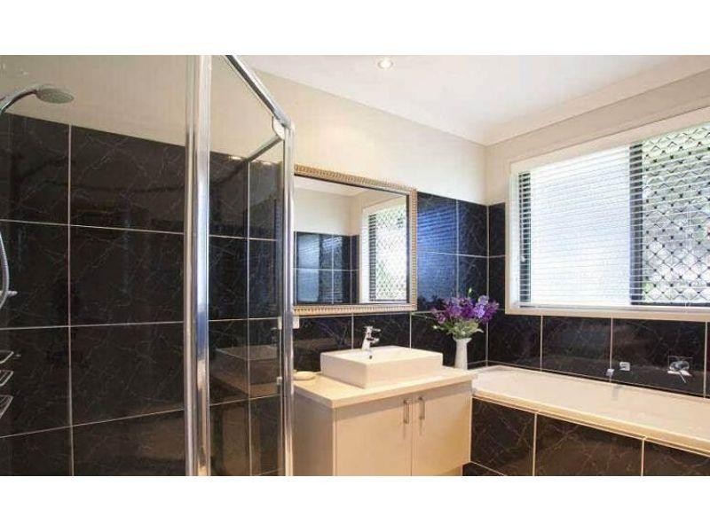 1 Exford Court, Cooroibah QLD 4565