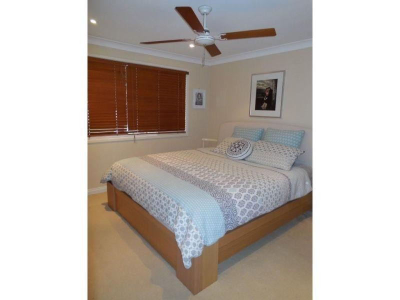 4 Koel St, Noosaville QLD 4566