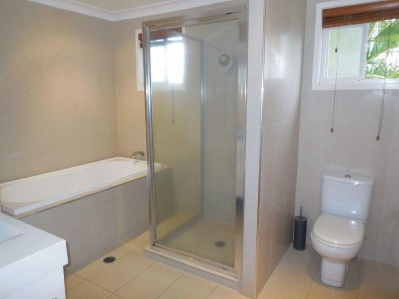 4 Koel St, Noosaville QLD 4566