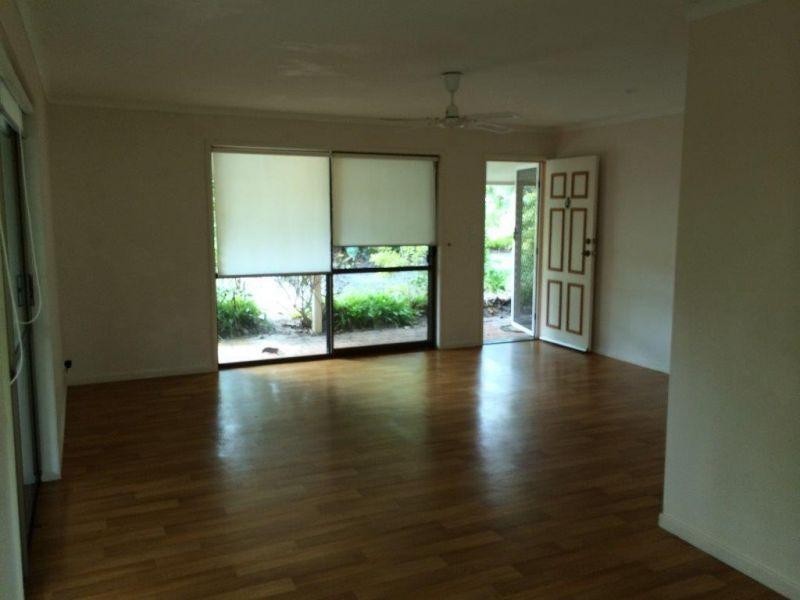 21 Boxsell Rise, Sunrise Beach QLD 4567