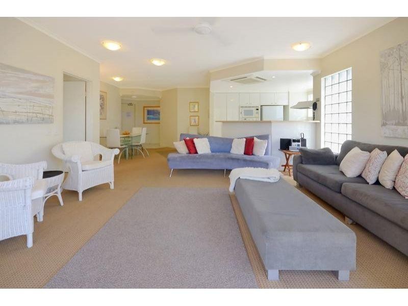 9/144 Noosa Parade, Noosaville QLD 4566