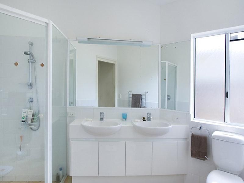 27 Seamount Quays, Noosa Waters QLD 4566