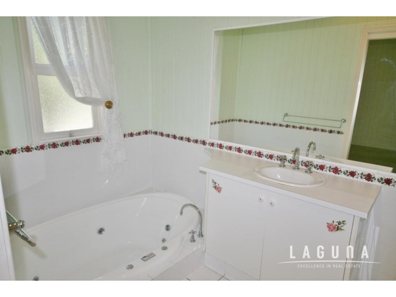 32 Hilton Road, Gympie QLD 4570