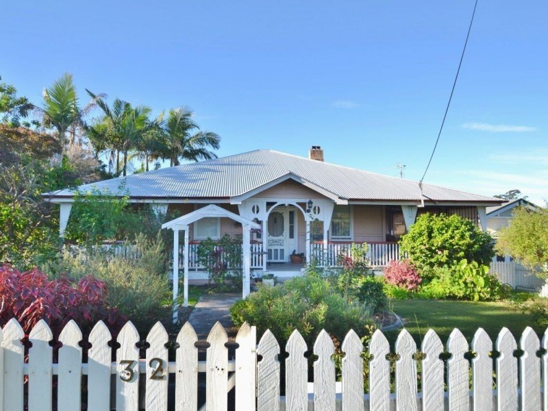 32 Hilton Road, Gympie QLD 4570