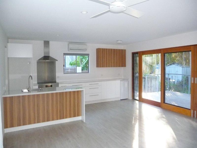 4 Lewis Street, Tewantin QLD 4565