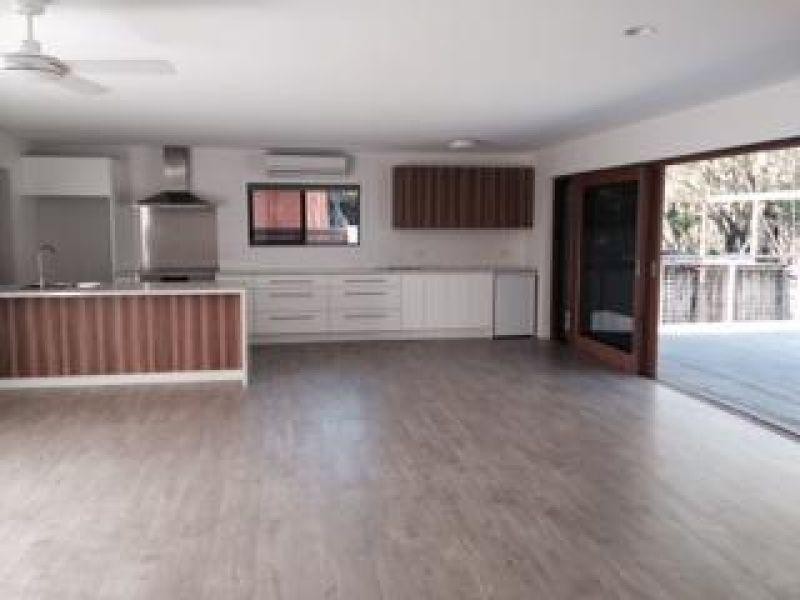 4 Lewis Street, Tewantin QLD 4565