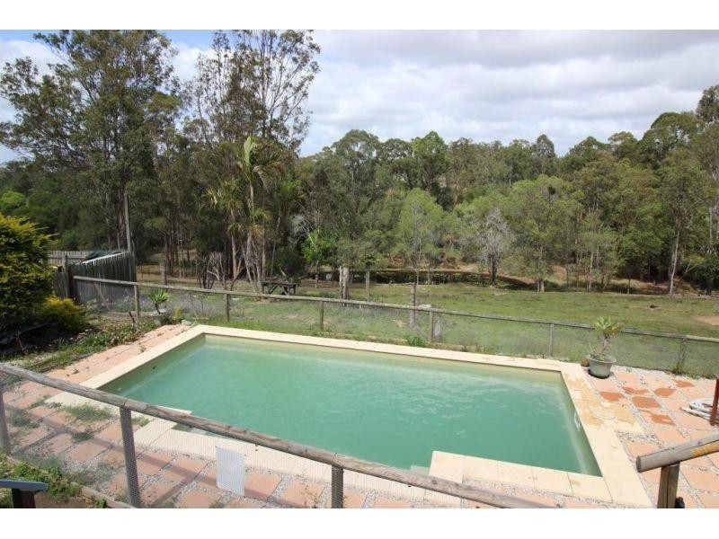 90 Sandy Creek Road, Victory Heights QLD 4570