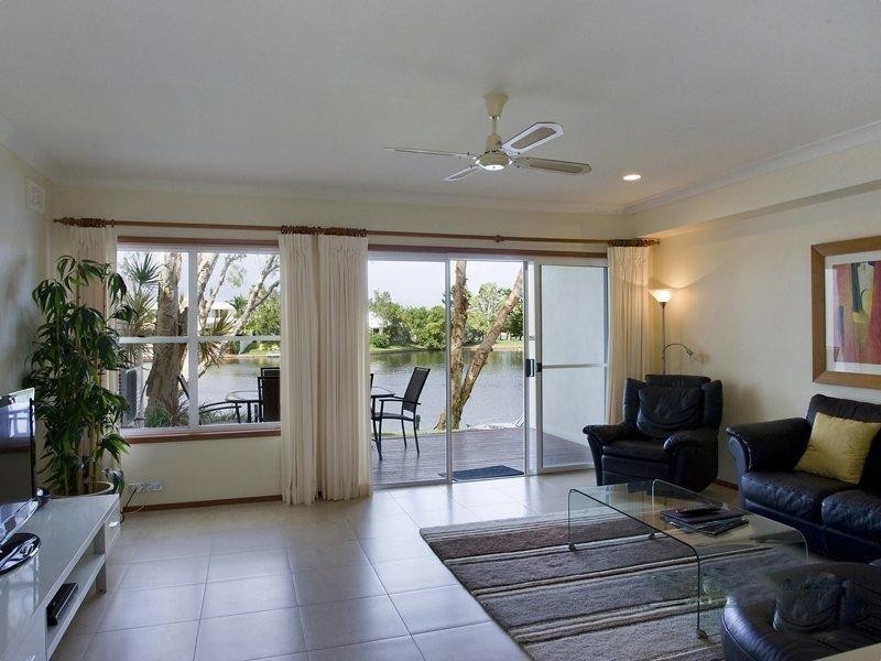 14/67 Gibson Rd, Noosaville QLD 4566