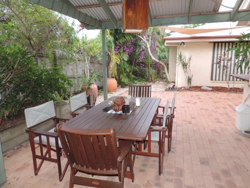 10 Hawley Court, Sunrise Beach QLD 4567