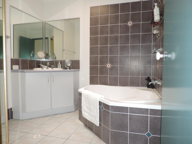 1 Cypress Close, Tewantin QLD 4565